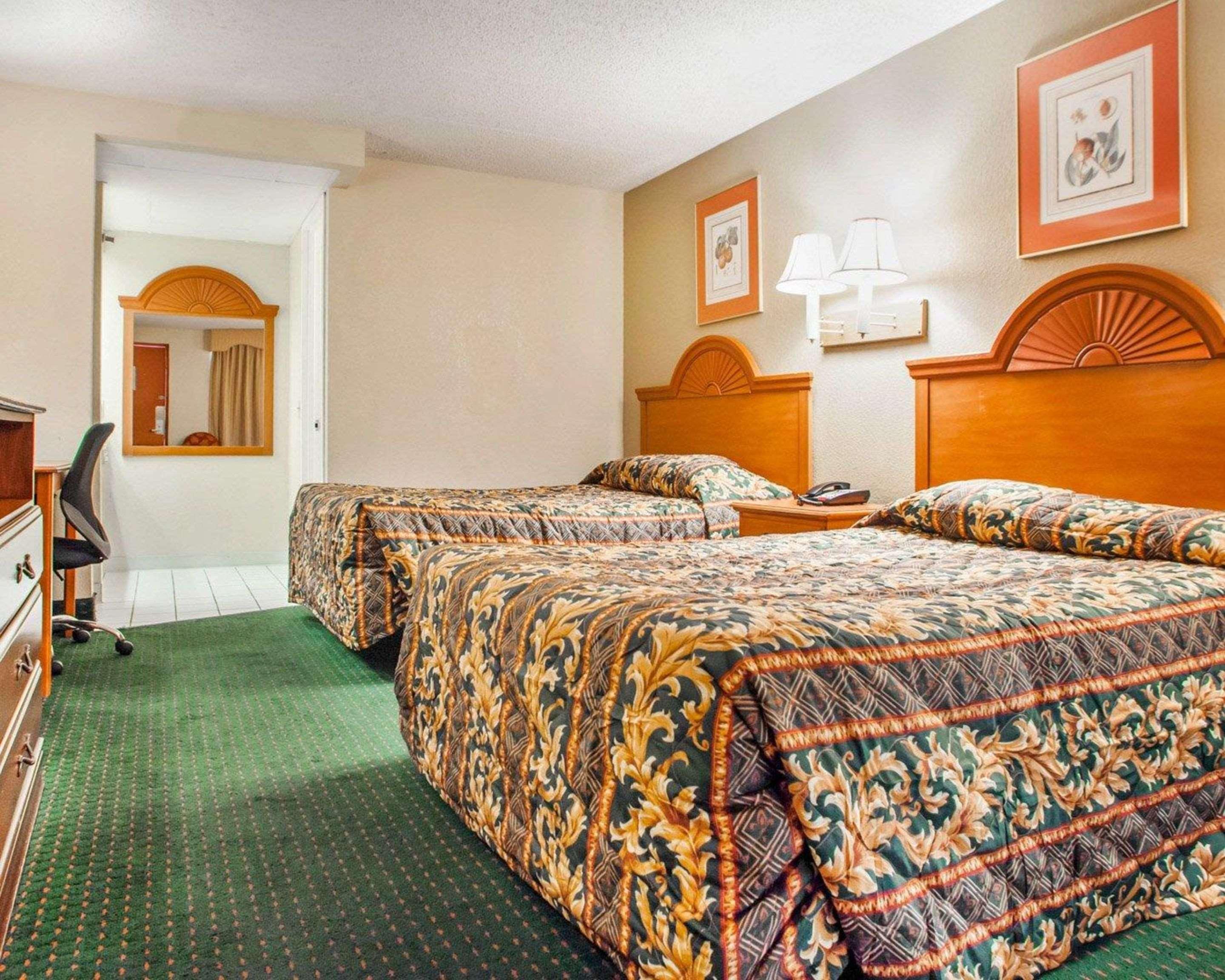 Rodeway Inn Mount Laurel Hwy 73 Exteriér fotografie