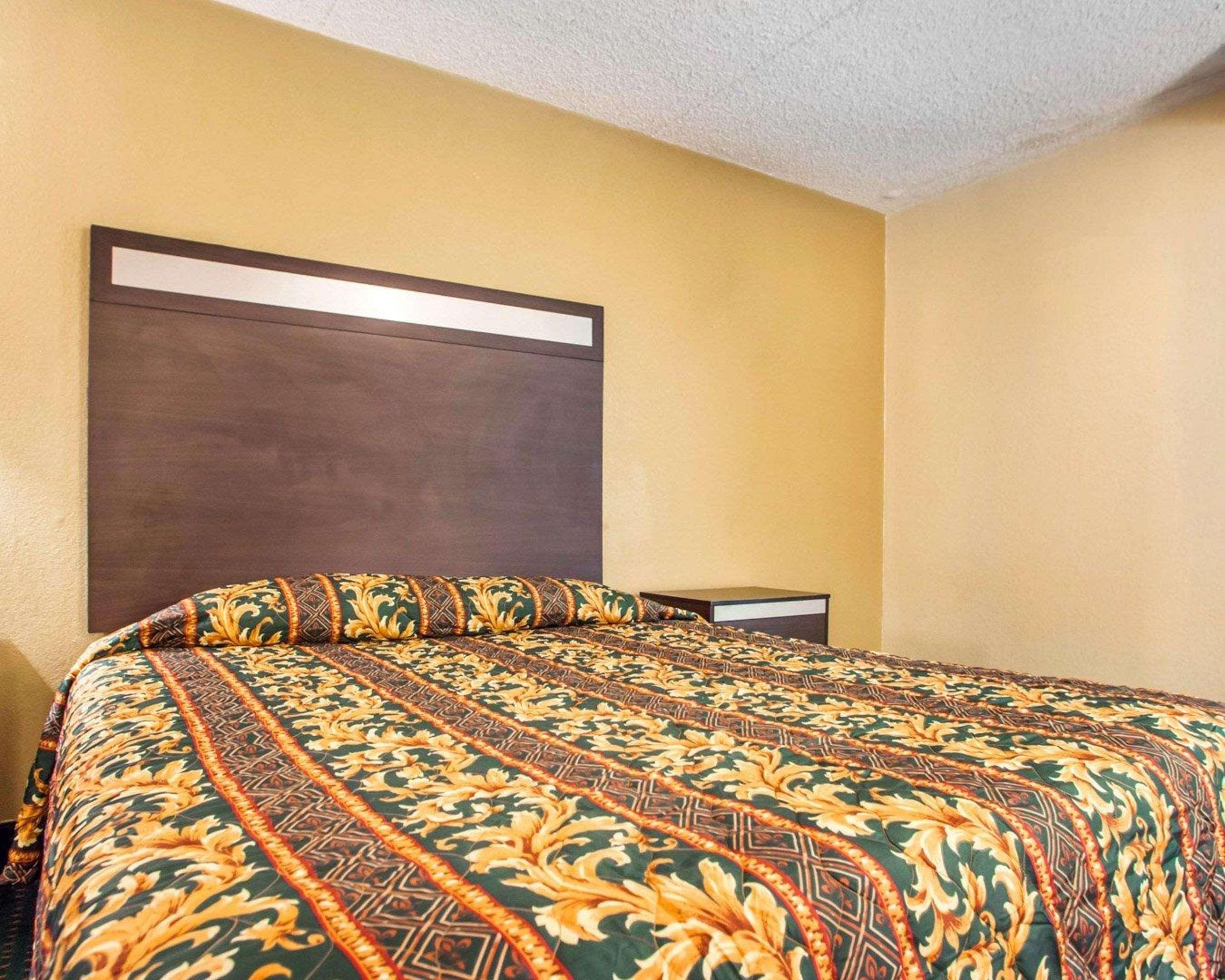 Rodeway Inn Mount Laurel Hwy 73 Exteriér fotografie