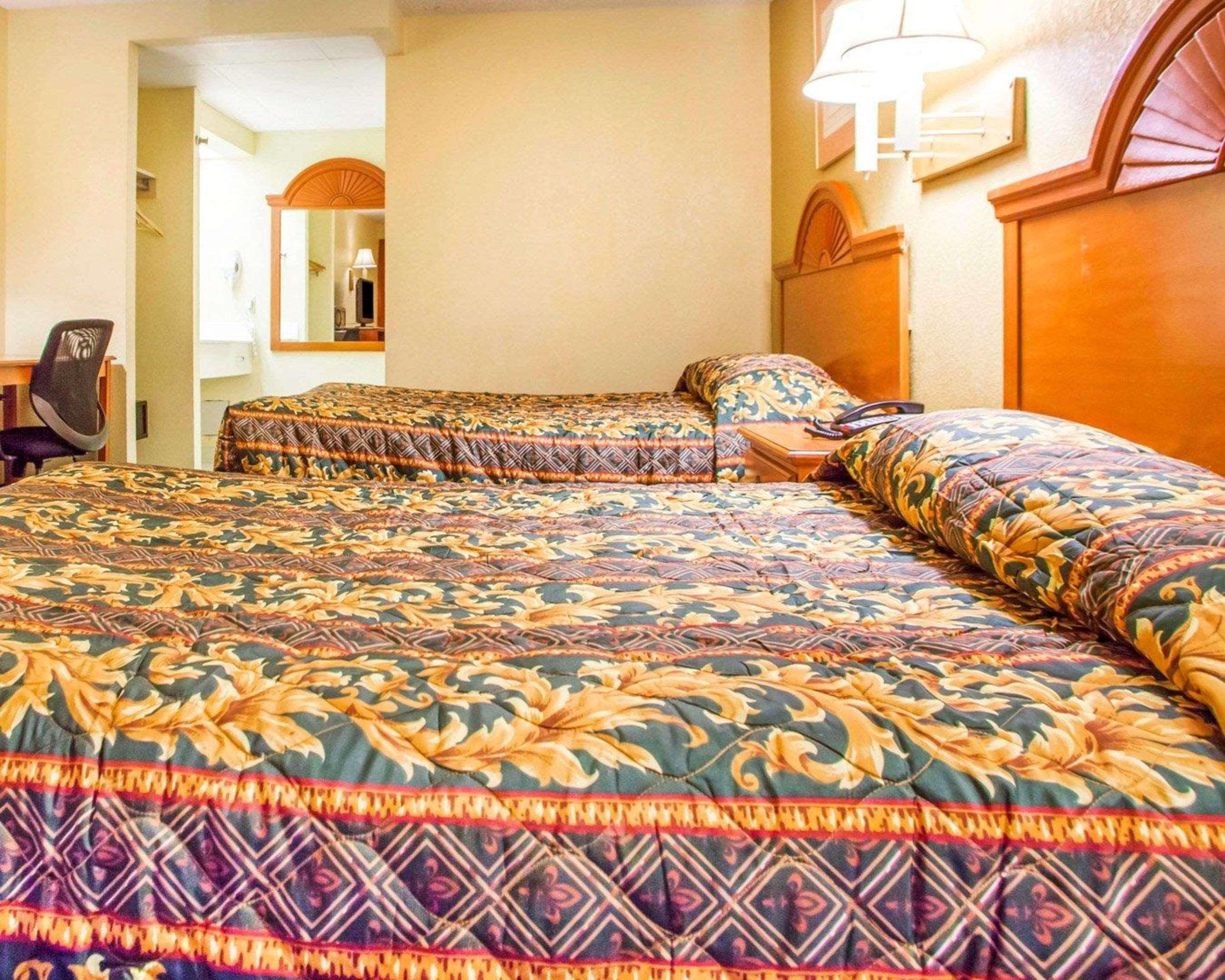 Rodeway Inn Mount Laurel Hwy 73 Exteriér fotografie