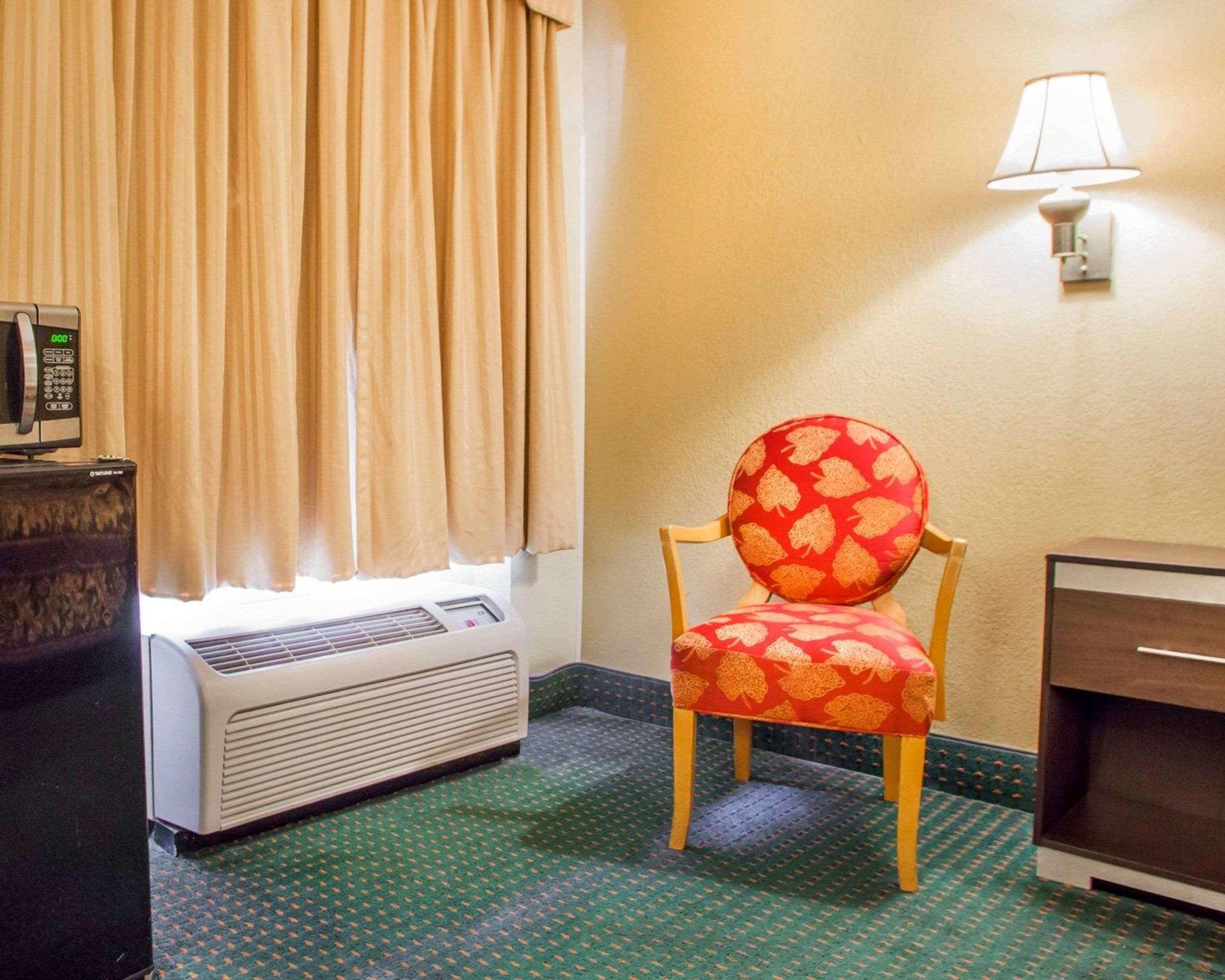Rodeway Inn Mount Laurel Hwy 73 Exteriér fotografie