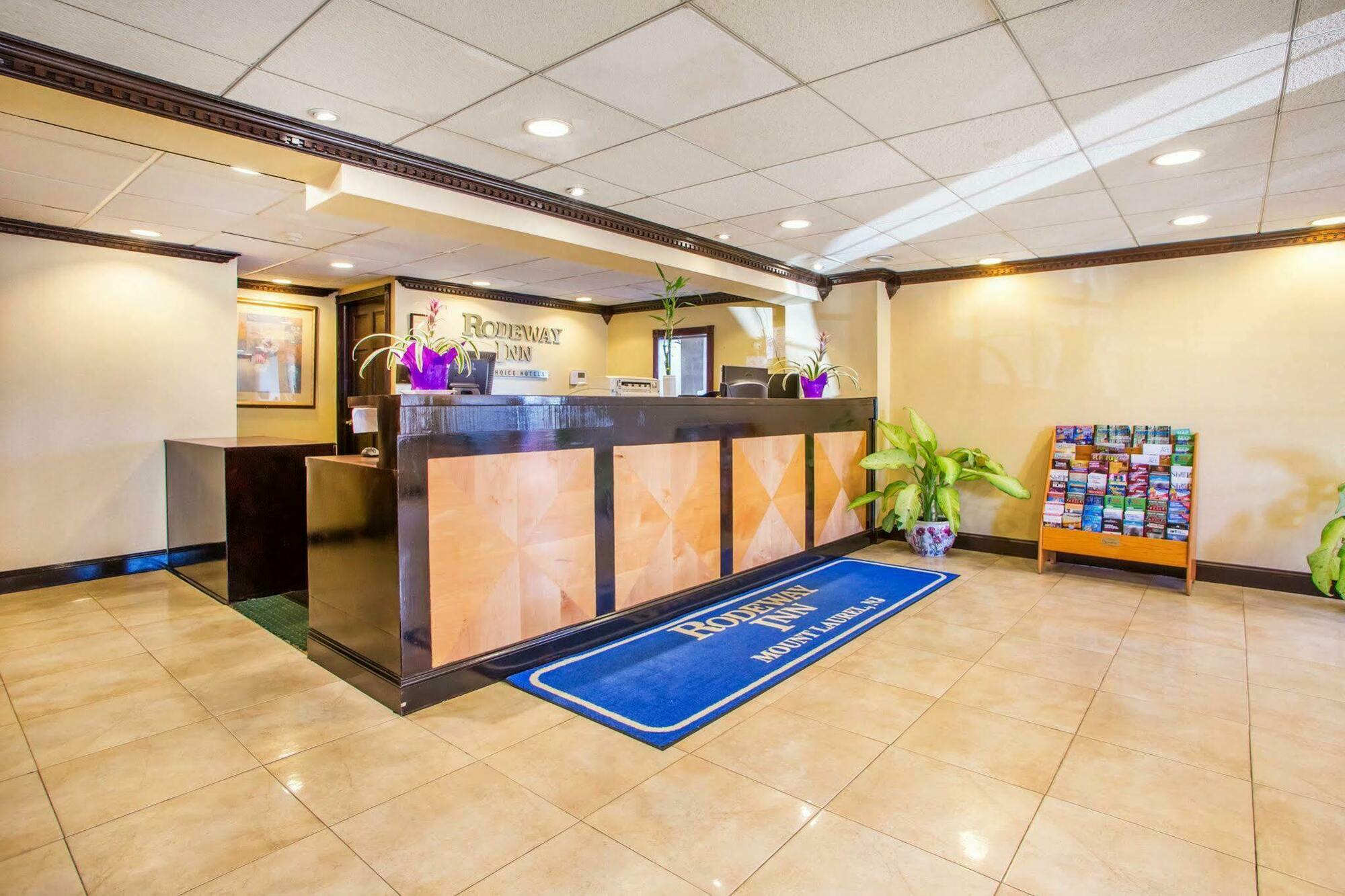 Rodeway Inn Mount Laurel Hwy 73 Exteriér fotografie